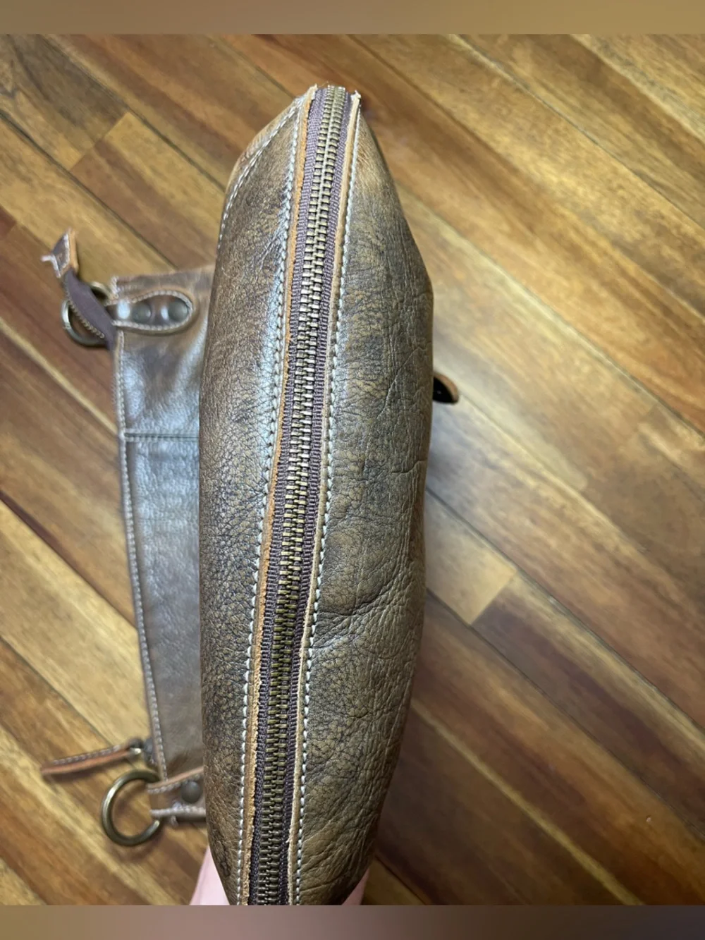 Bed Stu Tahiti fold over brown leather bag - Picture 10 of 13